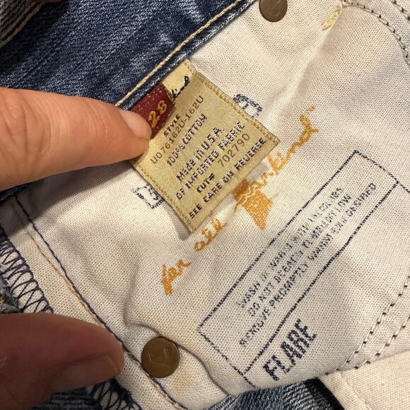 7 FOR ALL MANKIND Distressed Flare Jeans Womans size 28 X 29 Low Rise Vintage - Picture 12 of 15